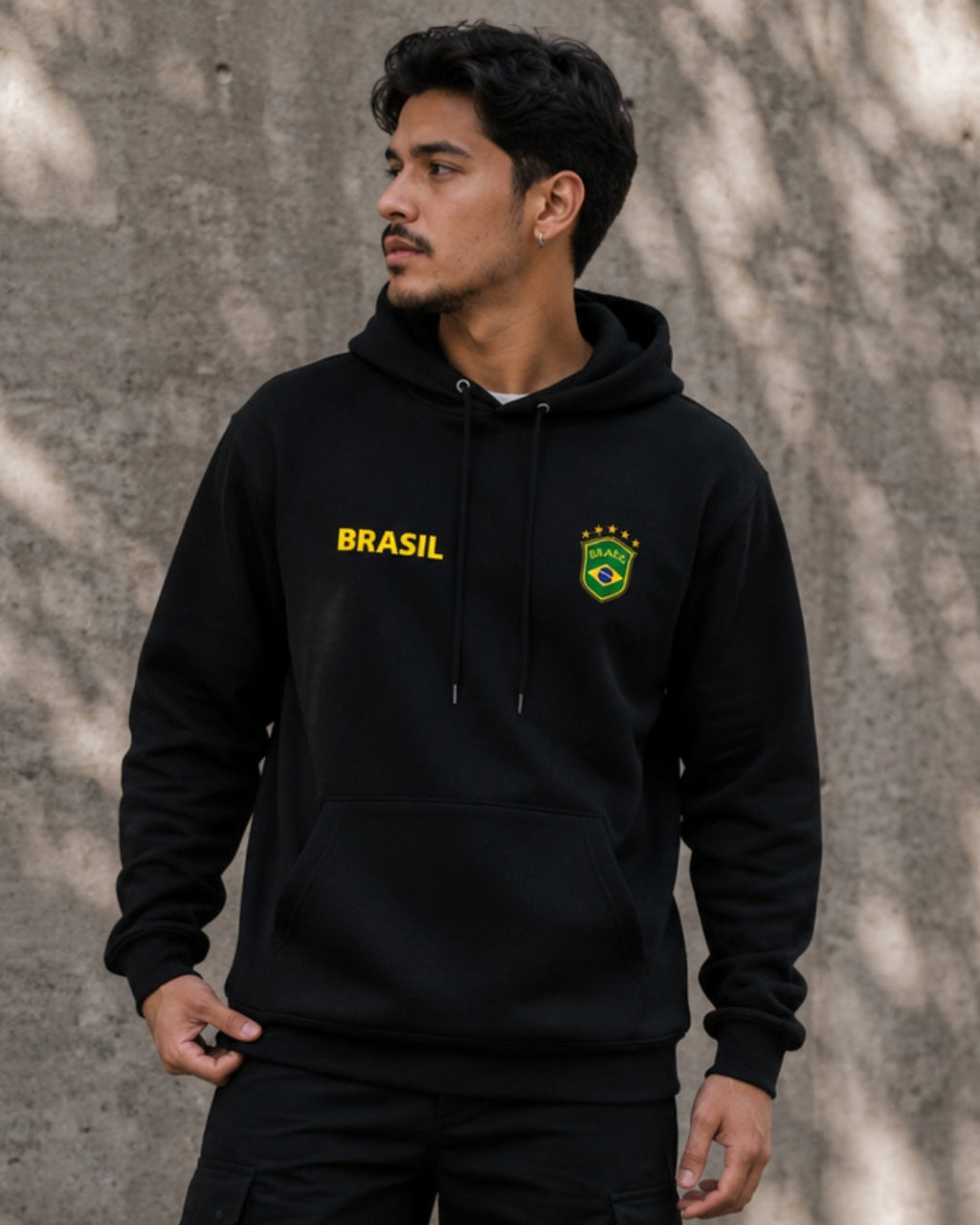 Moletom Brasil Escudo Bordado No Peito Com Capuz Casual