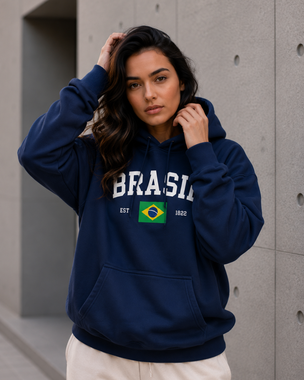 Moletom Brasil Bandeira Central Estilo Universitário Com Capuz
