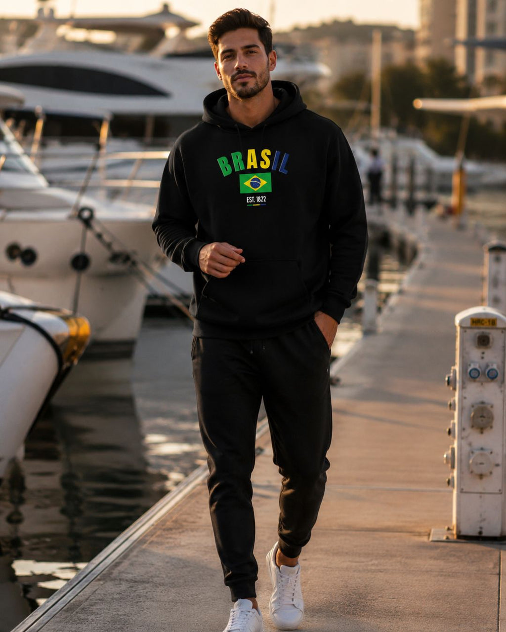 Conjunto Brasil Estampa Colorida Com Calça Jogger Estilo Casual Urbano
